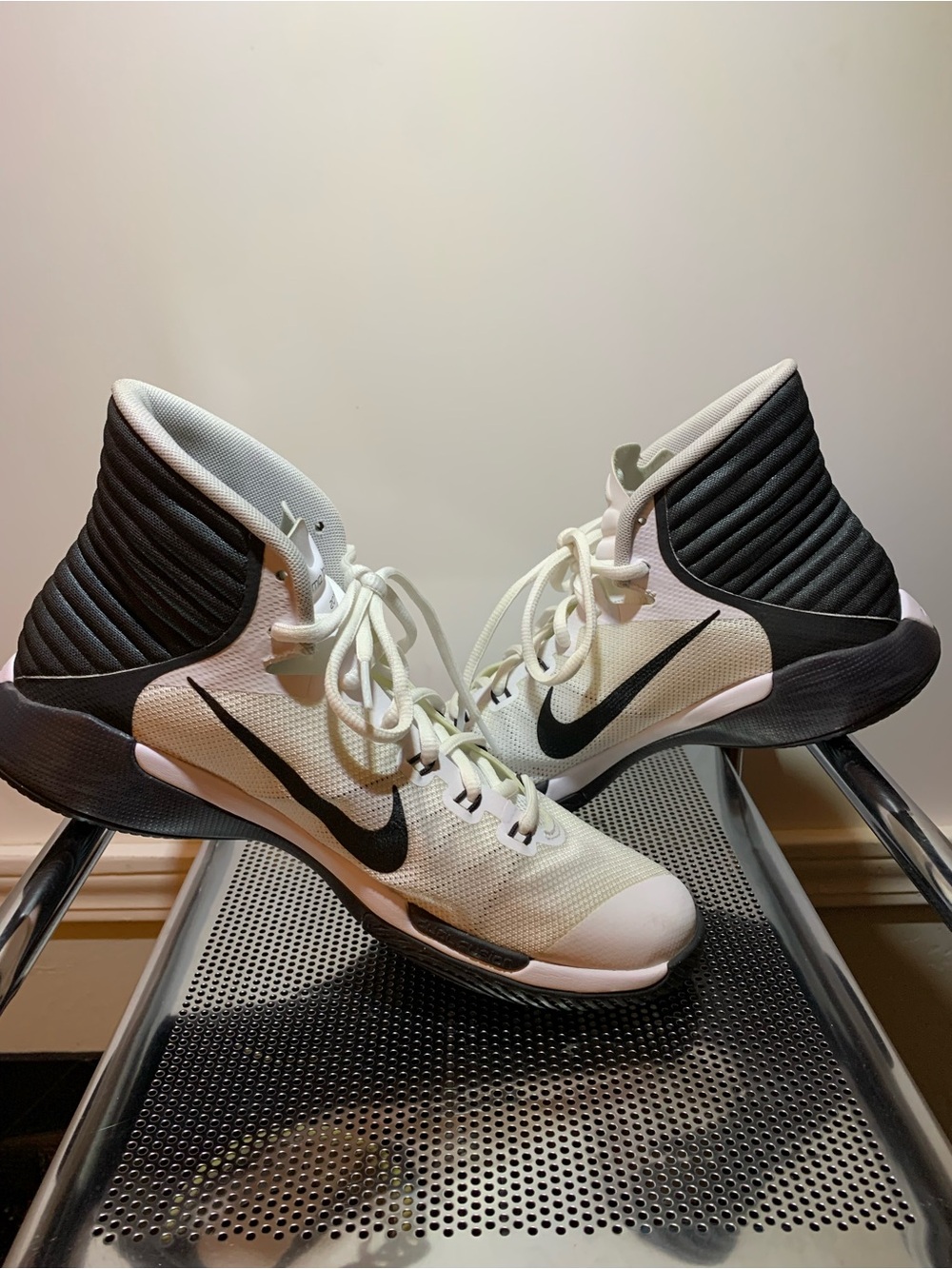 Nike White and Black Men's High-Top Basketball Shoes